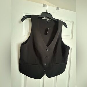 Express Classic Black Vest
